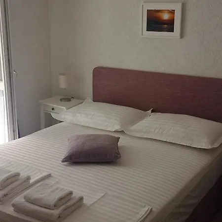 Natali Apartament *